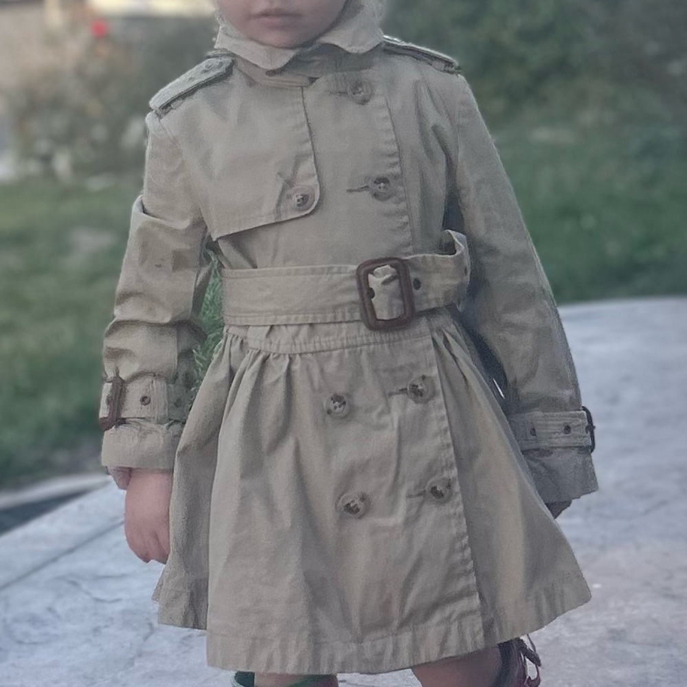 Ralph Lauren Girls tan trench coat with belt wrap jacket vintage 2t beige pleats